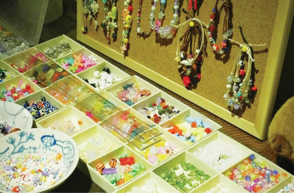 hình ảnh phụ kiện handmade